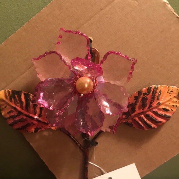 🌺 Floral Coat Hook 🌺 - Picture 2 of 8